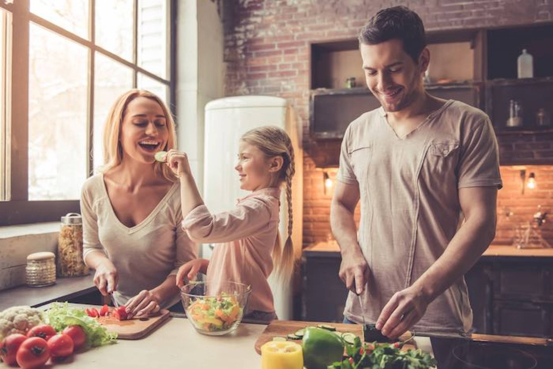 The Family Table Redefined: Integrating Meal Prep Services