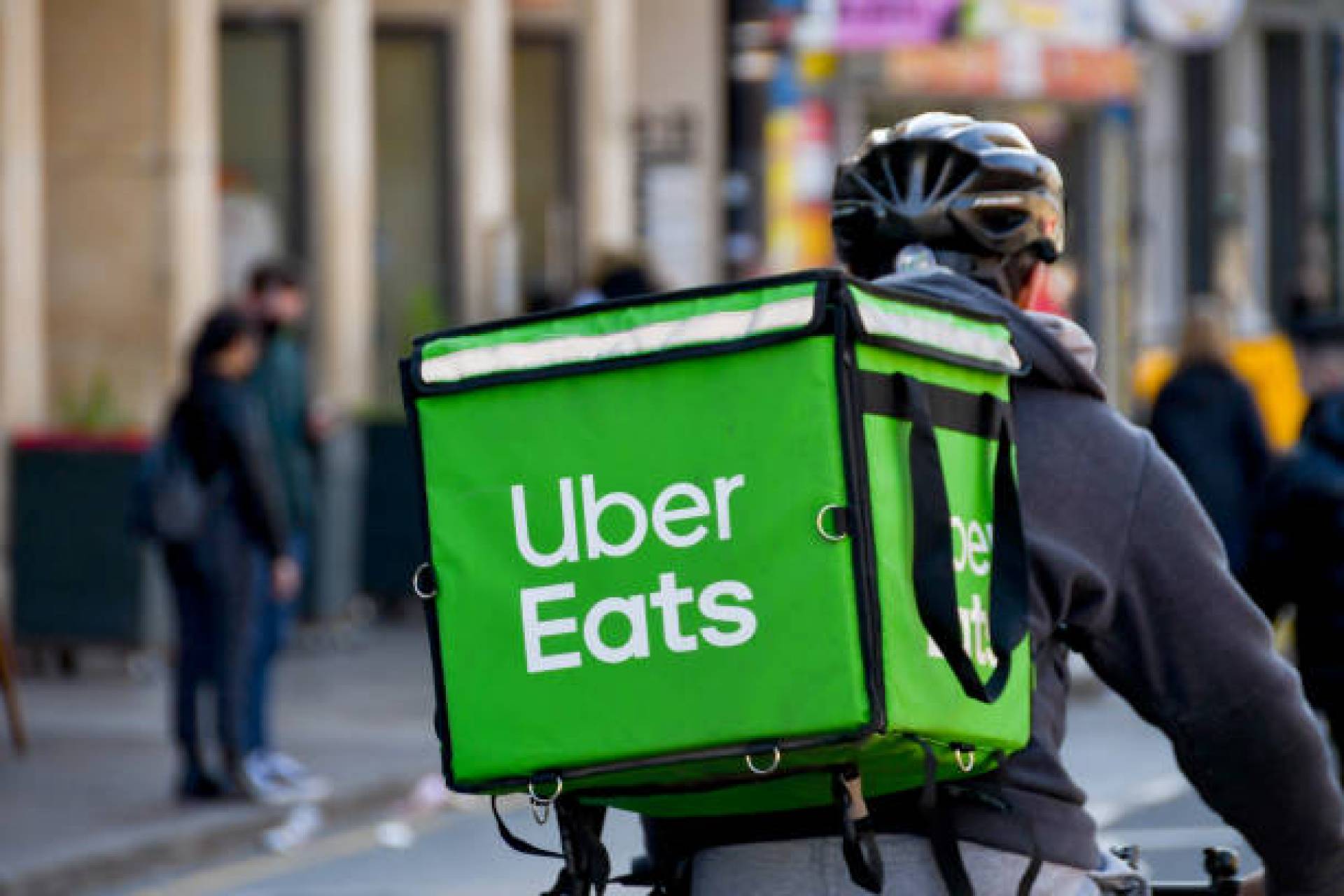 Why Ordering Uber Eats In Jacksonviile Is Wrecking Your Budget (And Your Waistline)